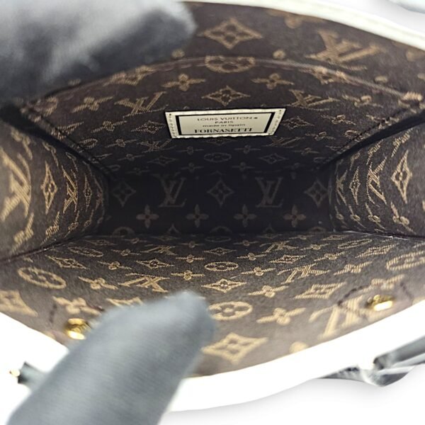 Fornasetti Petite Sac Plat White/Monogram Crossbody Bag in Canvas, Gold hardware - Image 7