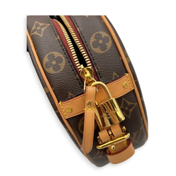 Boite a Chapeau Crossbody Bag MM Brown in Monogram Coated Canvas , Gold Hardware - Image 10
