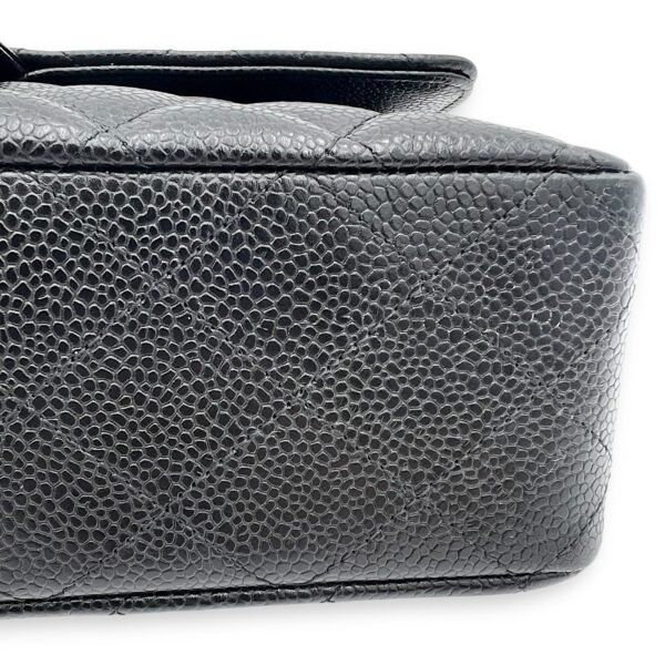 Classic Shoulder Bag Black in Caviar Leather, Gold hardware - Image 17