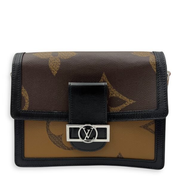 Dauphine Reverse Giant MM Brown Shoulder Bag in Coated Canvas, Silver hardware