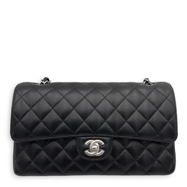 Classic Shoulder Bag Black in Caviar Leather, Silver hardware