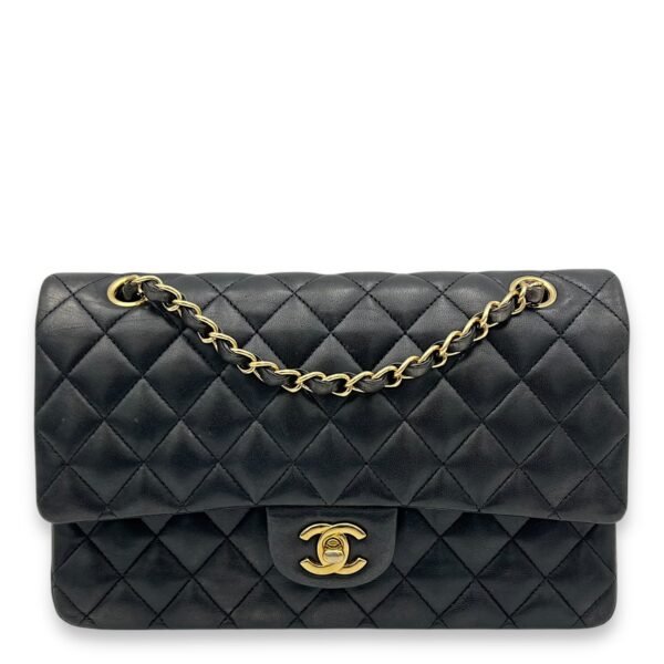 Classic Medium Black Shoulder Bag in Lambskin, Gold hardware