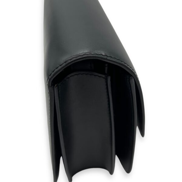 Box Shoulder Bag Black in Calfskin, Gold hardware - Image 12