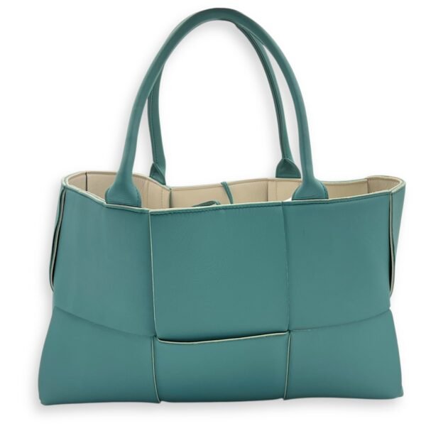 Arco Tote Bag Blue in Lambskin - Image 2