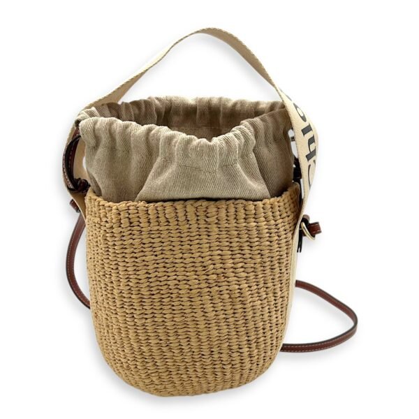 Bucket Crossbody Bag Brown in Jute, Gold hardware - Image 2