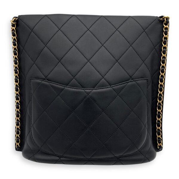 CC Chain Side Black Shoulder Bag in Calfskin, Gold hardware - Image 2