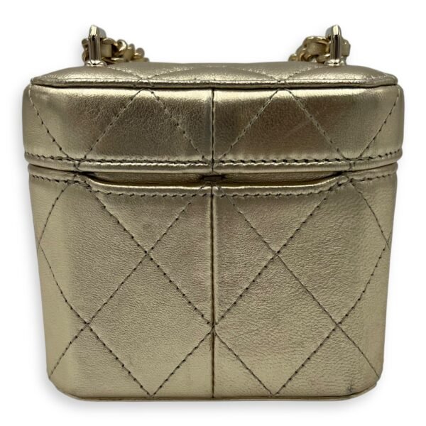 CC Vanity Bag Gold in Lambskin, Gold hardware - Image 2