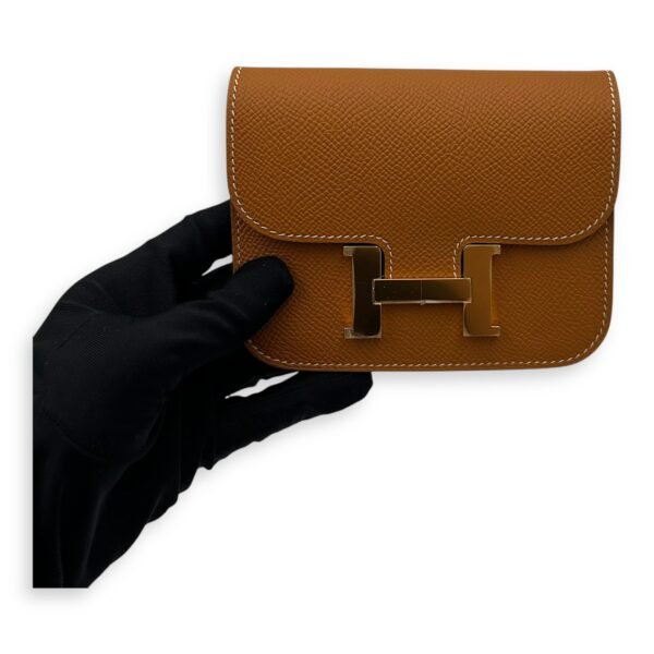 Constance Slim Toffee Wallet in Epsom, Gold hardware - Image 2