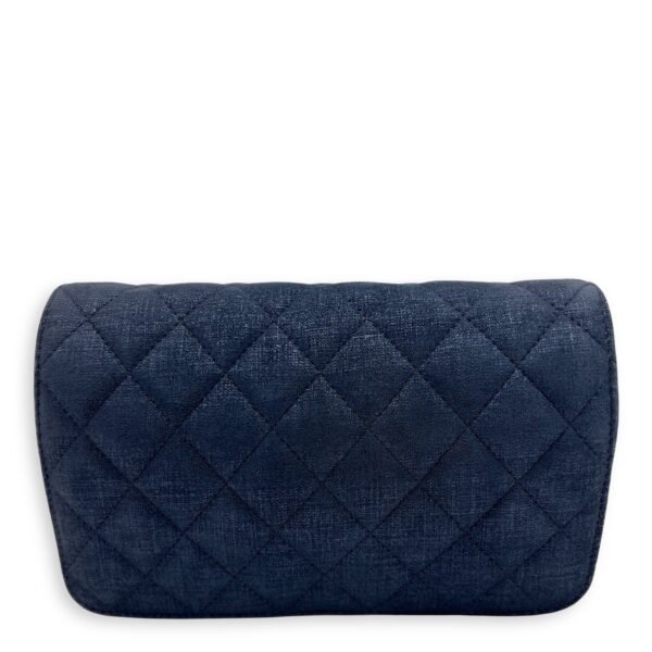 CC Blue Wallet On Chain in Nubuck, Silver hardware - Image 2