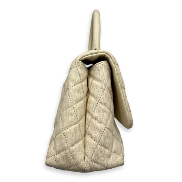 Coco Medium Top handle bag in Caviar leather, Gold Hardware - Image 3