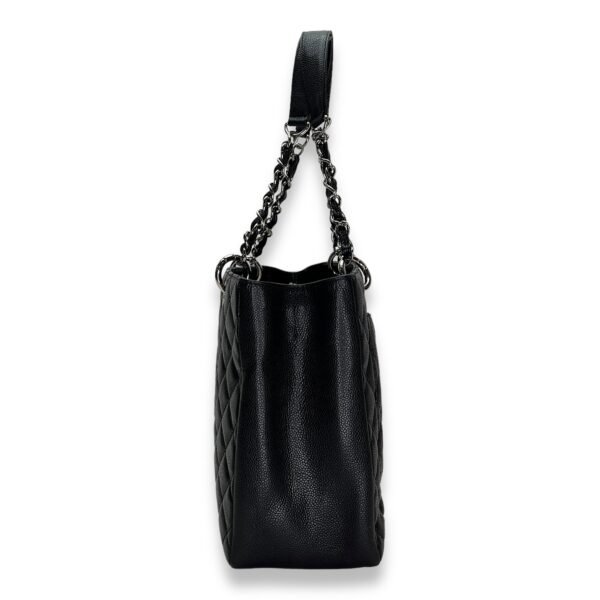 GST Black Shoulder Bag in Caviar Leather, Silver hardware - Image 3