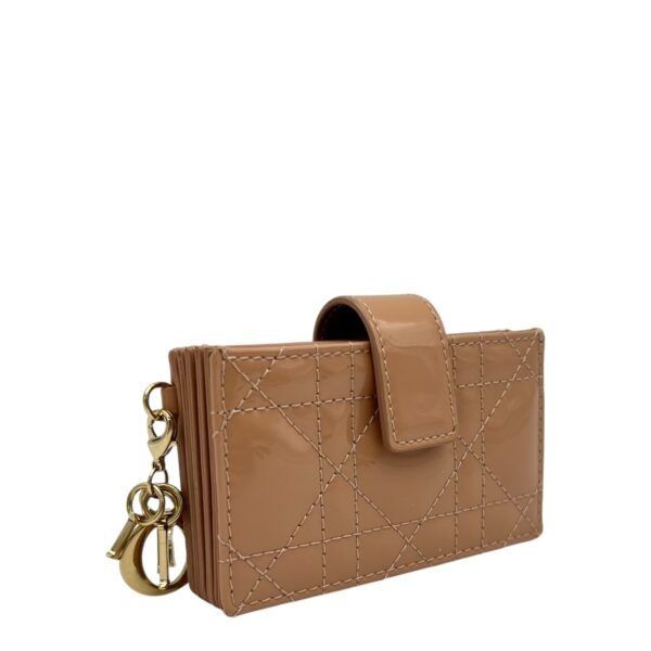Jasmine Beige Card Holder in Patent Leather, Gold hardware - Image 3