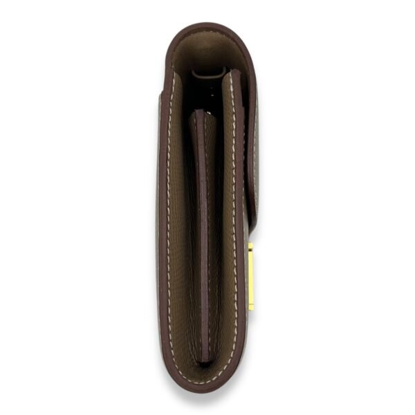 Constance On The Go Etoupe in Epsom, Gold hardware - Image 3
