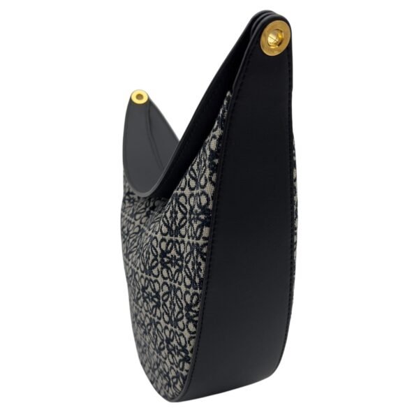 Luna Anagram Blue Shoulder Bag in Jacquard, Gold hardware - Image 7