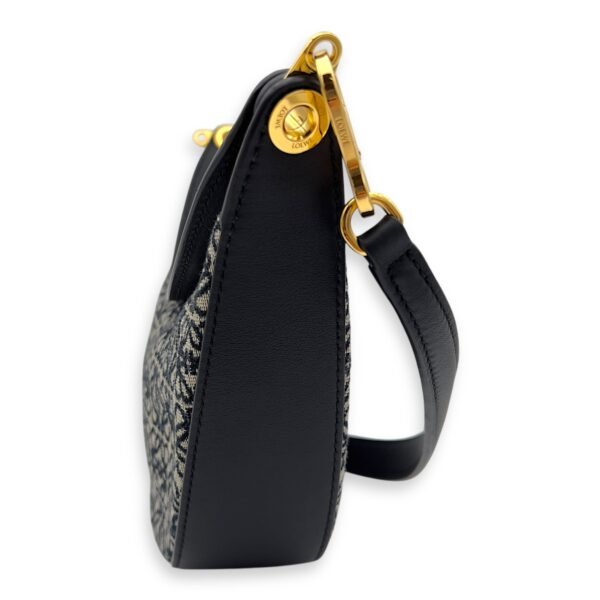 Luna Anagram Blue Shoulder Bag in Jacquard, Gold hardware - Image 7