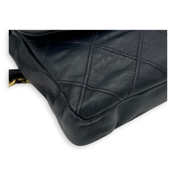 CC 65/26 Blue Belt Bag in Lambskin, Gold hardware - Image 9