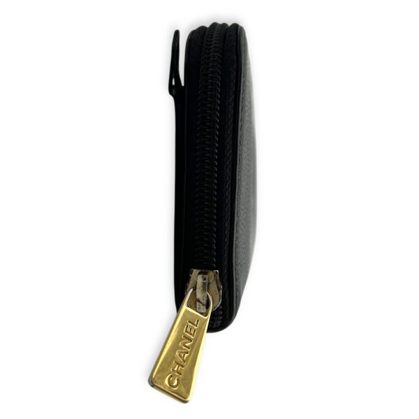 CC Zipped Black Wallet in Caviar Leather, Gold hardware - Image 4