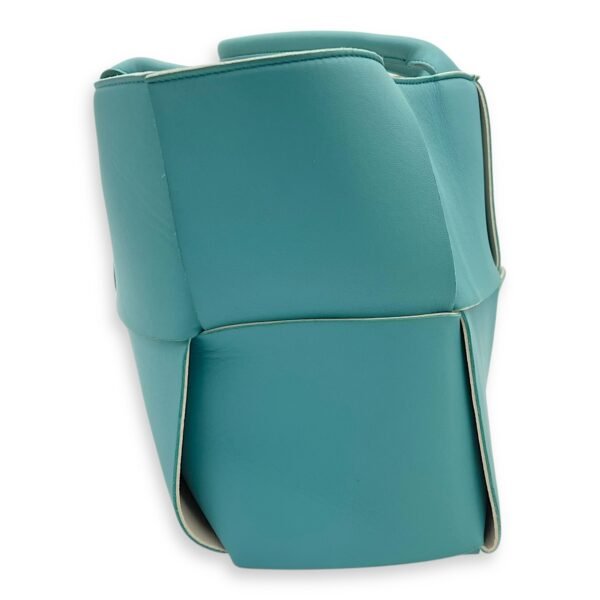 Arco Tote Bag Blue in Lambskin - Image 4