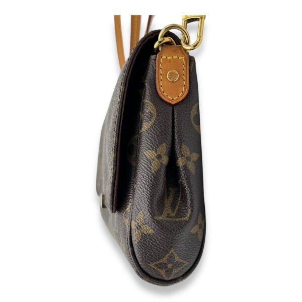 Favourite Crossbody Bag Brown in Monogram Coated Canvas, Gold hardware - Image 4