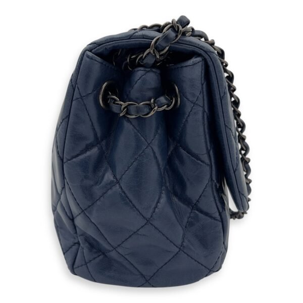 Flap Blue Shoulder Bag in Calfskin, Ruthenium hardware - Image 4