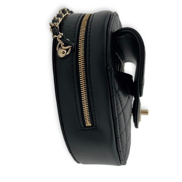 Heart Medium Black Crossbody Bag in Lambskin, Gold hardware - Image 4