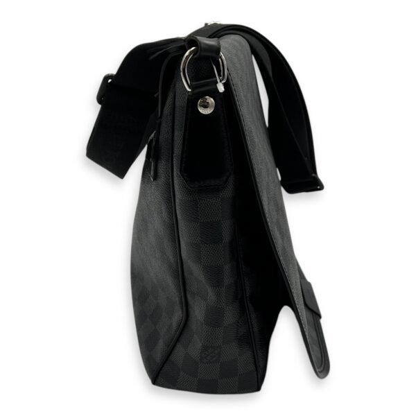 Daniel Graphite Messenger in Coated Canvas, Silver hardware - Image 4