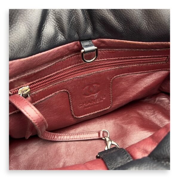 Cocoon Black Tote Bag in Caviar Leather, Silver hardware - Image 7