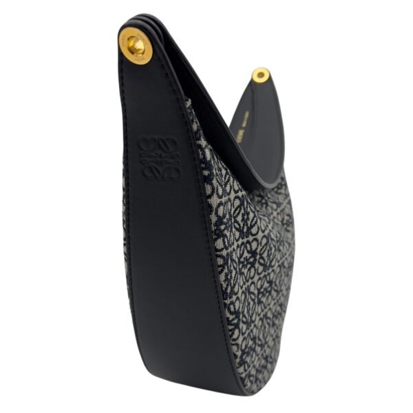 Luna Anagram Blue Shoulder Bag in Jacquard, Gold hardware - Image 6