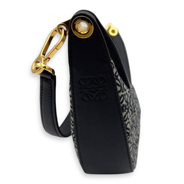 Luna Anagram Blue Shoulder Bag in Jacquard, Gold hardware - Image 6