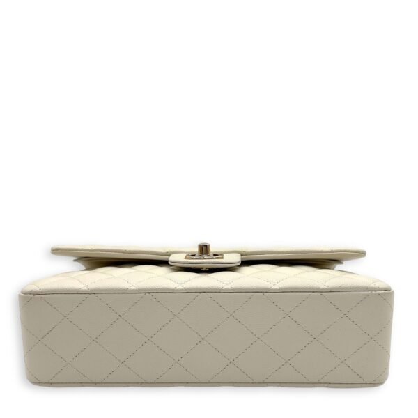Classic Shoulder Bag White in Caviar Leather, Light Gold hardware - Image 8