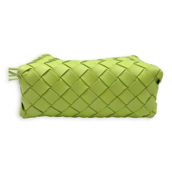 Loop Intrecciato Shoulder Bag in Lambskin, Gold hardware - Image 5