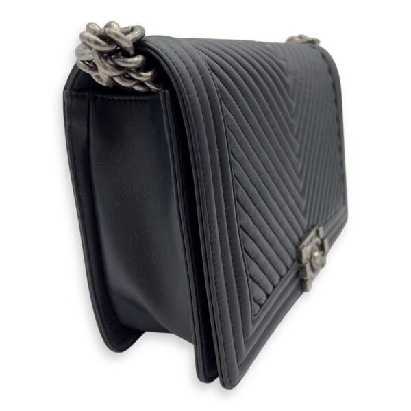 Boy Chevron New Medium Shoulder bag in Calfskin, Ruthenium Hardware - Image 4
