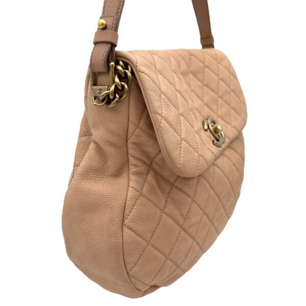 Flap Bag Beige Shoulder Bag in Lambskin, Gold hardware - Image 4