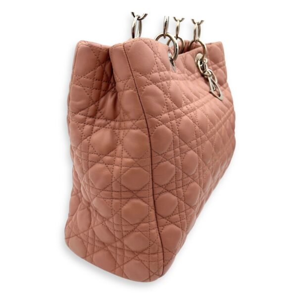 Cannage Tote bag in Lambskin, Silver Hardware - Image 4
