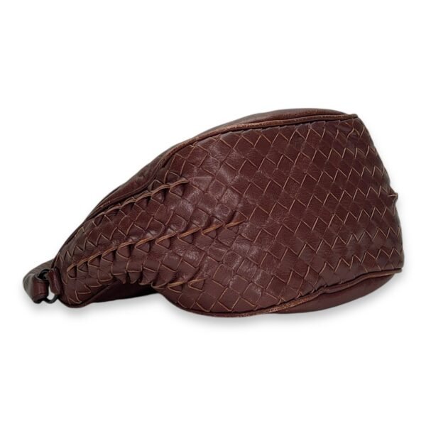 Intrecciato Shoulder bag in Calfskin, Gunmetal Hardware - Image 5