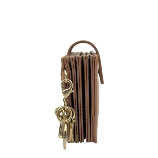 Jasmine Beige Card Holder in Patent Leather, Gold hardware - Image 4