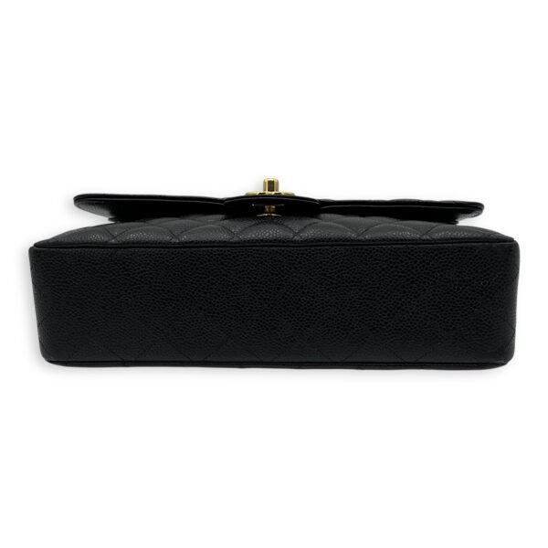 Classic Shoulder Bag Black in Caviar Leather, Gold hardware - Image 5
