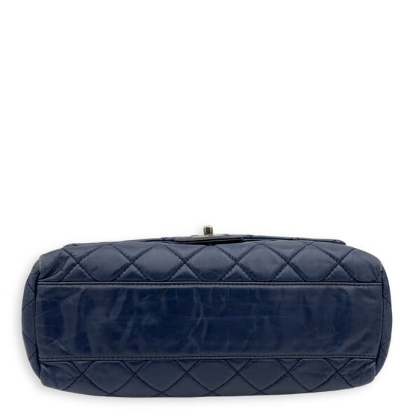 Flap Blue Shoulder Bag in Calfskin, Ruthenium hardware - Image 5