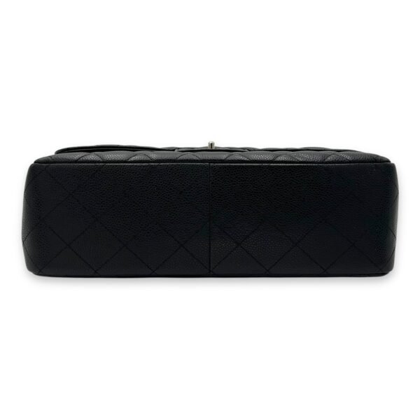 Classic Shoulder Bag Jumbo Black in Caviar Leather, Silver hardware - Image 5
