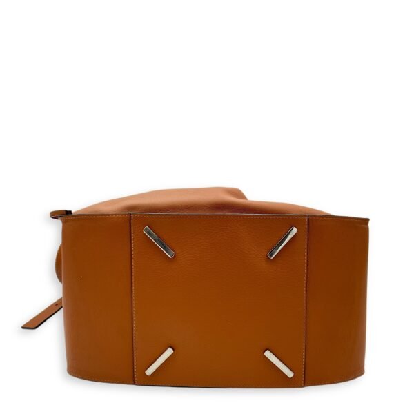 Hammock Medium Brown Shoulder Bag in Calfskin, Silver hardware - Image 5