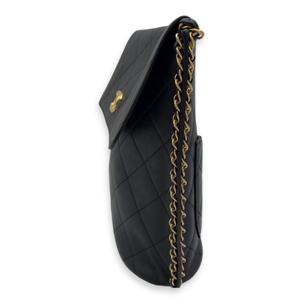 CC Chain Side Black Shoulder Bag in Calfskin, Gold hardware - Image 6