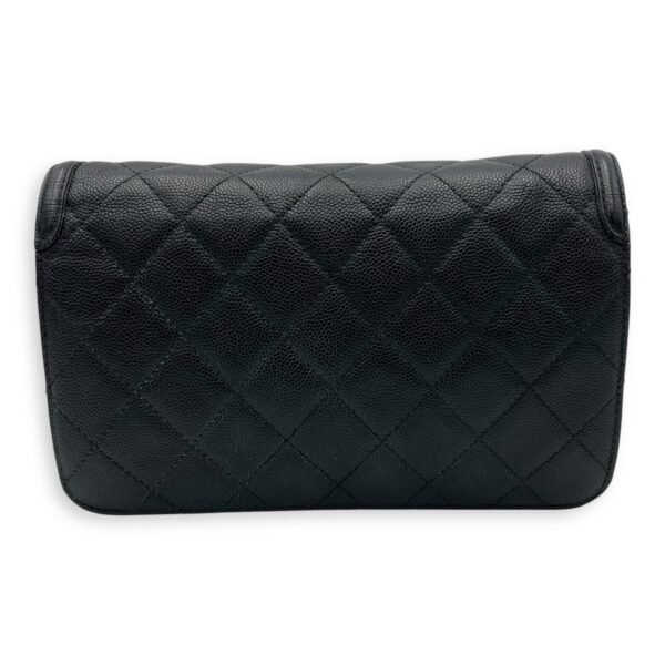 Filigree Wallet On Chain Black in Caviar Leather, Gold hardware - Image 2