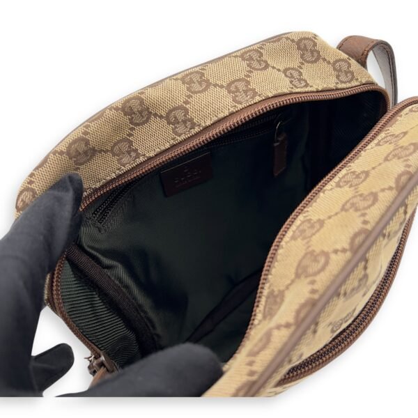 GG Crossbody Bag Brown in Canvas, Gold hardware - Image 4