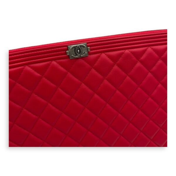 Boy Red O Case in Lambskin, Ruthenium hardware - Image 8