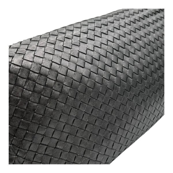 Intrecciato Shoulder Bag Metallic Grey in Calfskin, Gunmetal hardware - Image 6