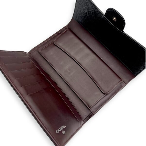 Classic Black Wallet in Caviar Leather, Silver hardware - Image 4