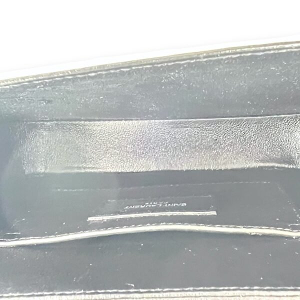 Le 61 Saddle Grey Shoulder Bag in Calfskin, Silver hardware - Image 6