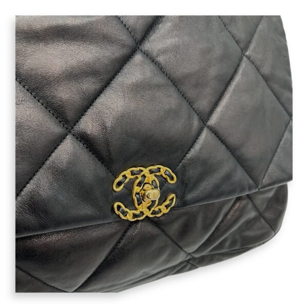 C19 Maxi Black Shoulder Bag in Lambskin, Mixed hardware - Image 10