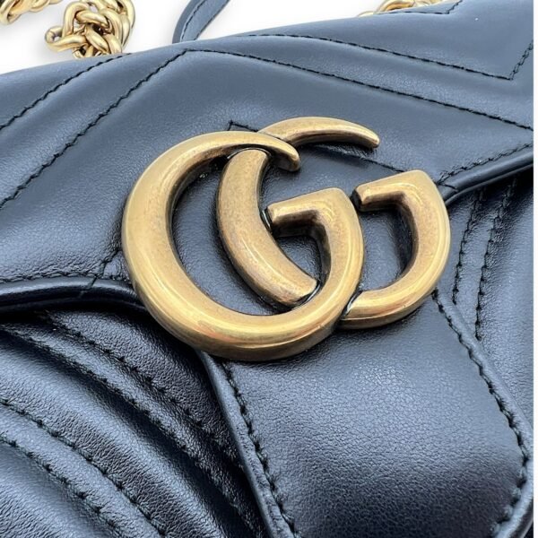 GG Marmont Shoulder Bag Mini Black in Calfskin, Gold hardware - Image 7