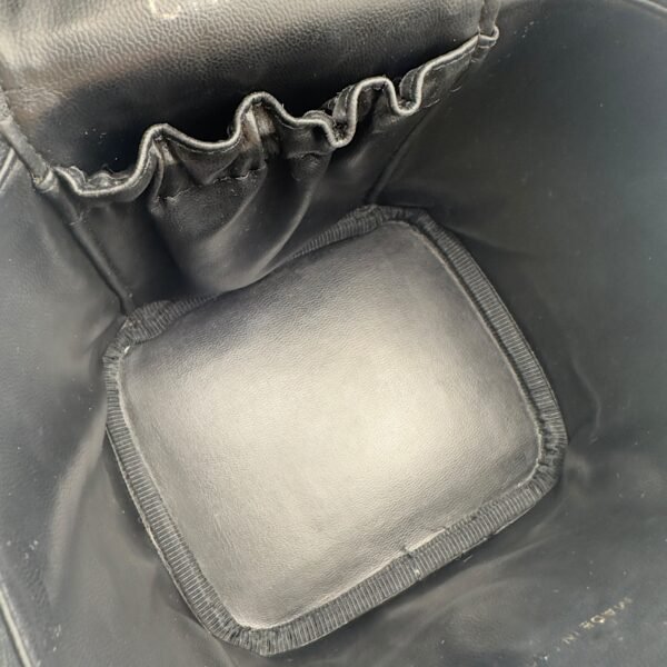 CC Vintage Vanity Bag in Caviar Leather, Gold hardware - Image 7